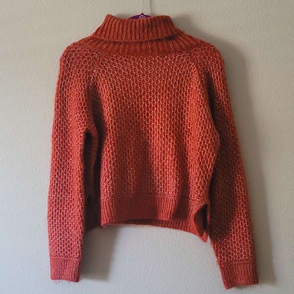 Crocheted Turtleneck Top
